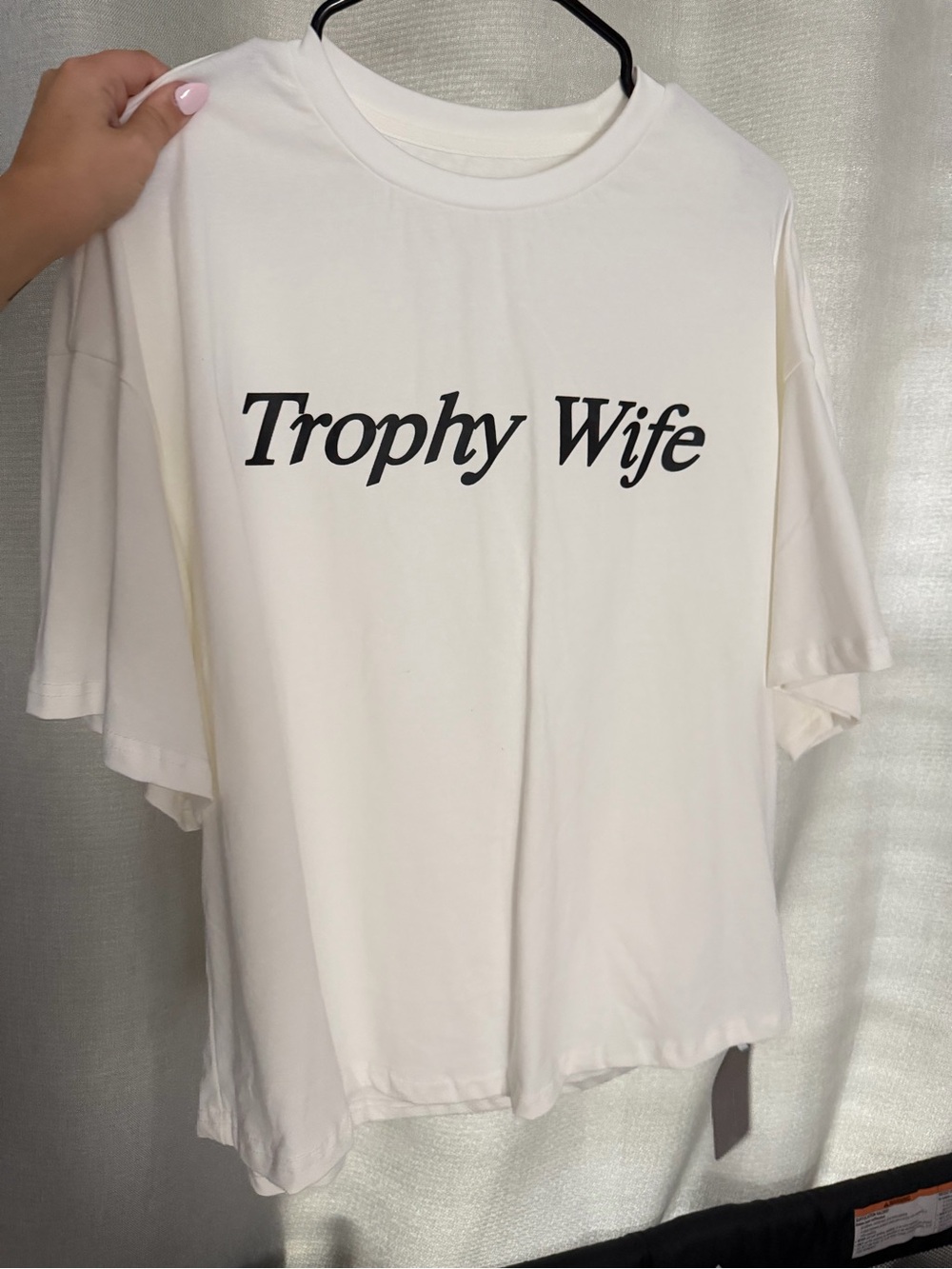 Missguided Trophy Wife Graphic Tee - size small but very oversized!